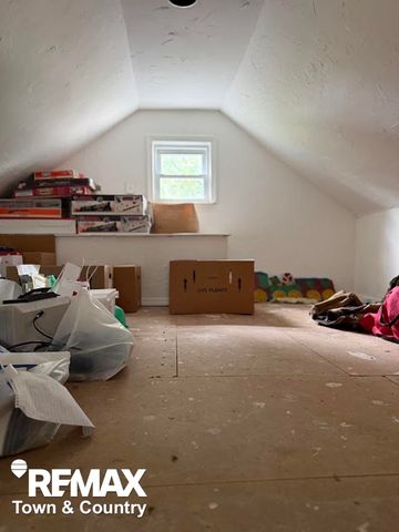 3238 Newton Road, Commerce Twp, MI 48382