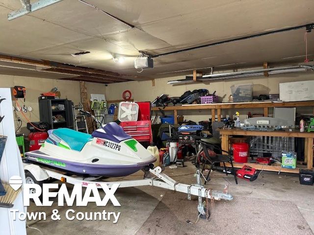 3238 Newton Road, Commerce Twp, MI 48382