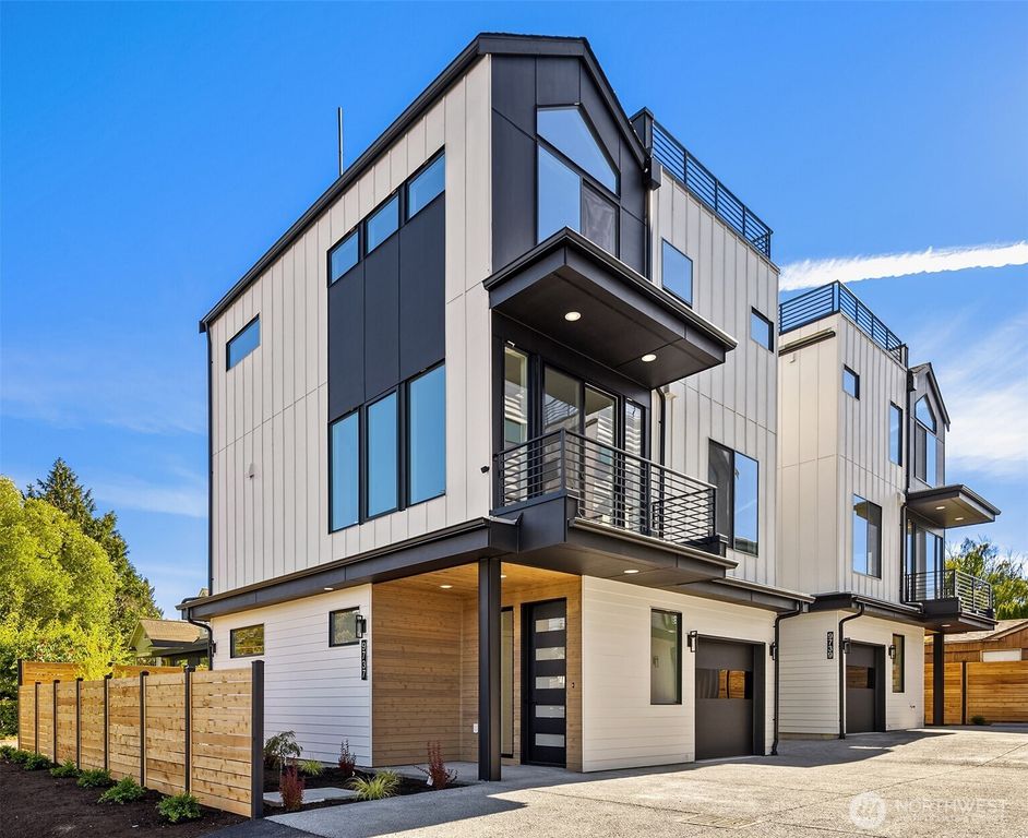 9739 12th Avenue NW, Seattle, WA 98117