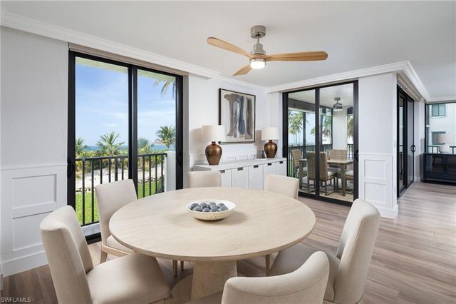 10475 Gulf Shore DR # 115, Naples, FL 34108