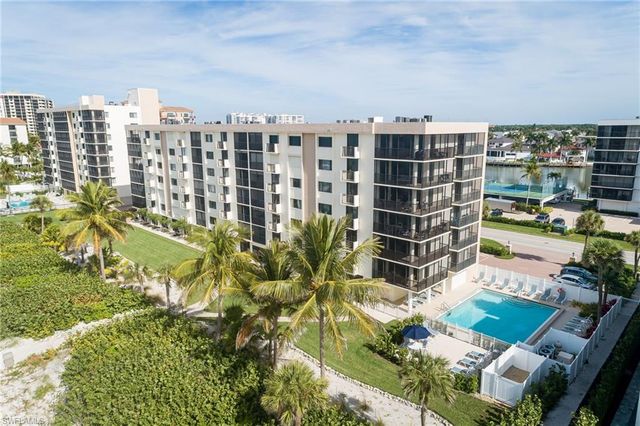 10475 Gulf Shore DR # 115, Naples, FL 34108