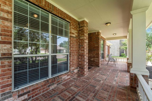 12611 Wandering Streams Drive, Tomball, TX 77377