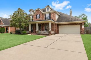 12611 Wandering Streams Drive, Tomball, TX 77377