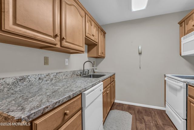 44D Edinburgh Lane, Manchester, NJ 08759