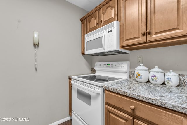 44D Edinburgh Lane, Manchester, NJ 08759