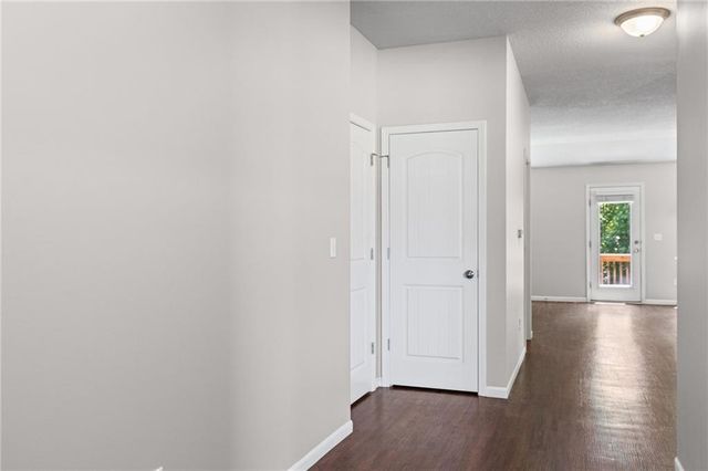 717 Samantha Lane, Belton, MO 64012