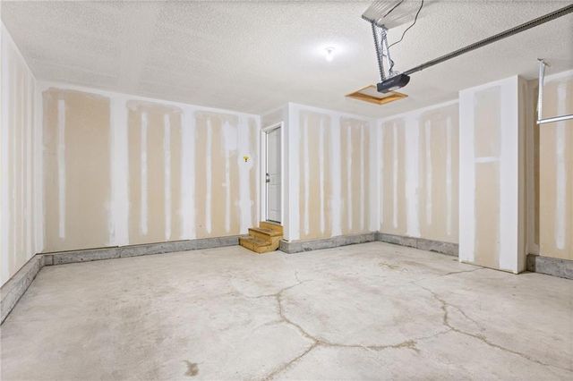 717 Samantha Lane, Belton, MO 64012