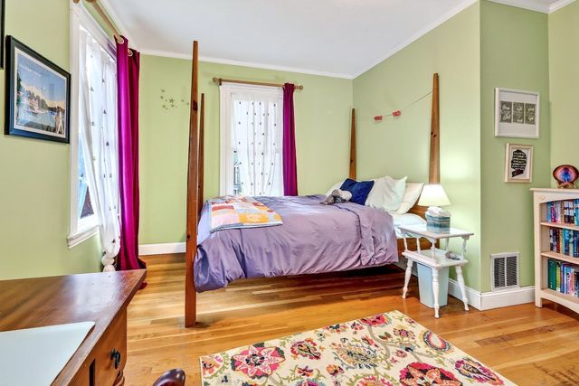 12 Lorette St, Boston, MA 02132