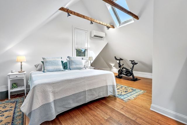 12 Lorette St, Boston, MA 02132