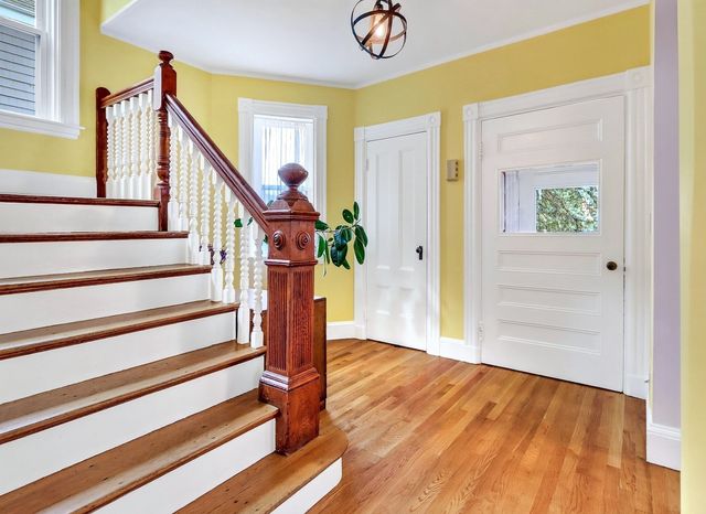 12 Lorette St, Boston, MA 02132