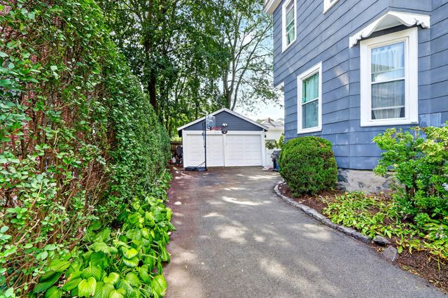 12 Lorette St, Boston, MA 02132