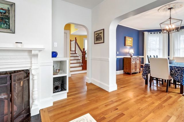 12 Lorette St, Boston, MA 02132