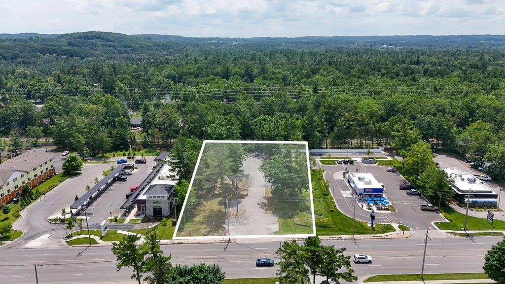 1818 N Us-31, Traverse City, MI 49686