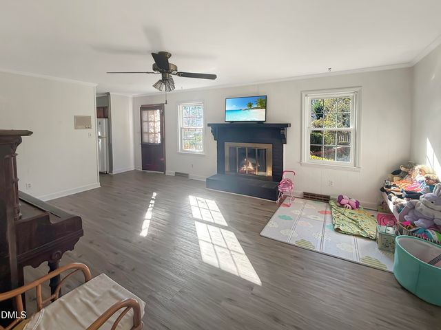 1668 Banbury Drive, Fayetteville, NC 28304
