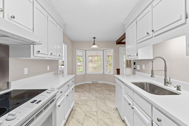 100 Medway Square, Summerville, SC 29485