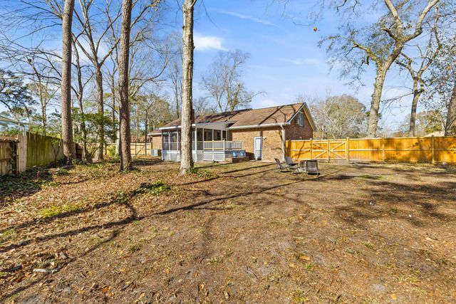100 Medway Square, Summerville, SC 29485