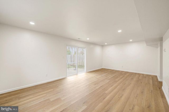 55 HAMPTON GATE DR, Sicklerville, NJ 08081