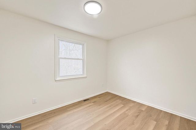 55 HAMPTON GATE DR, Sicklerville, NJ 08081