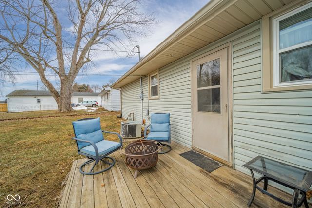 6225 W Penrod Road, Muncie, IN 47304