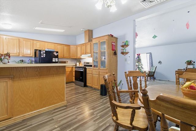 718 S 200 W, Mt Pleasant, UT 84647