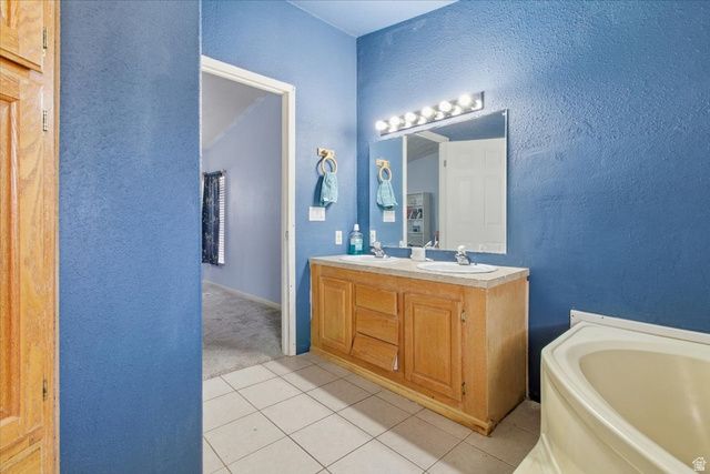 718 S 200 W, Mt Pleasant, UT 84647