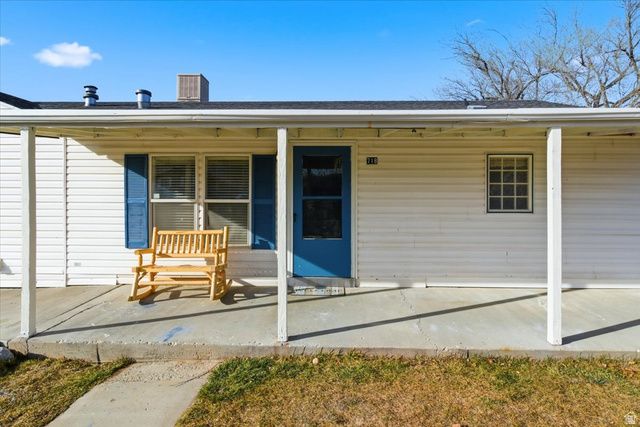 718 S 200 W, Mt Pleasant, UT 84647