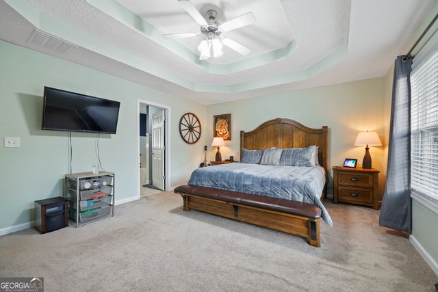 162 Oak View Drive, Hull, GA 30646