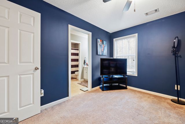 162 Oak View Drive, Hull, GA 30646