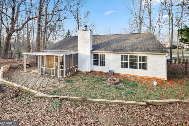 162 Oak View Drive, Hull, GA 30646