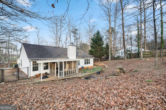 162 Oak View Drive, Hull, GA 30646