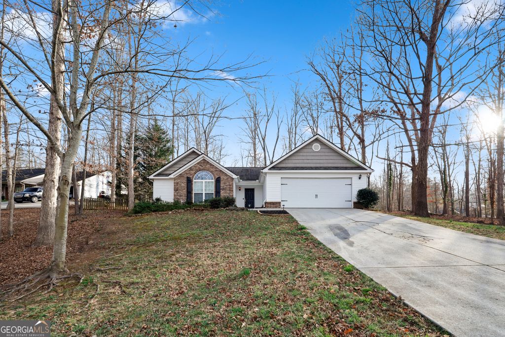162 Oak View Drive, Hull, GA 30646