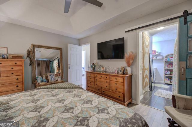 55 Gwendolyn Way, Douglasville, GA 30134