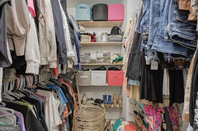 55 Gwendolyn Way, Douglasville, GA 30134