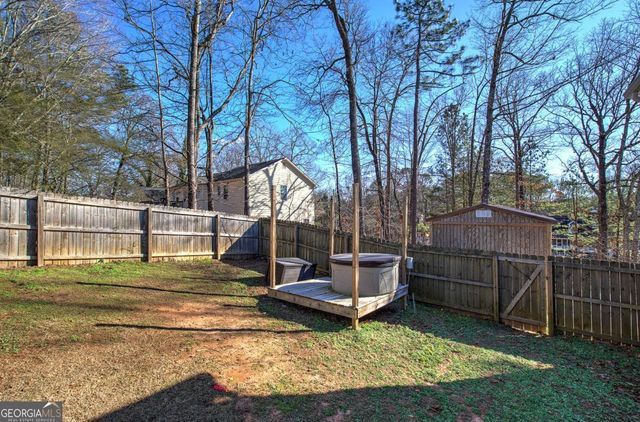 55 Gwendolyn Way, Douglasville, GA 30134