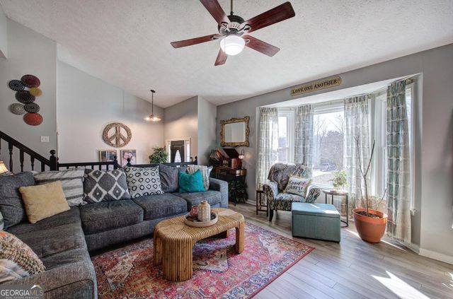 55 Gwendolyn Way, Douglasville, GA 30134