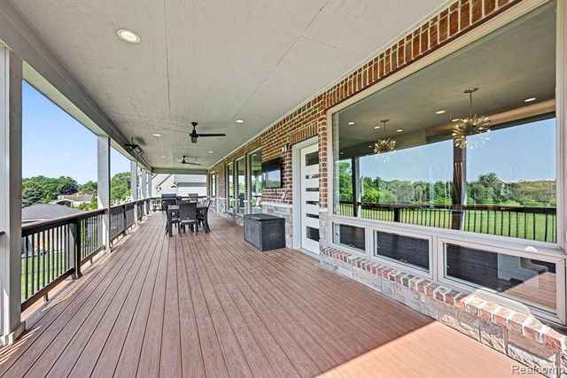 2943 Sleeth Road, Commerce Twp, MI 48382