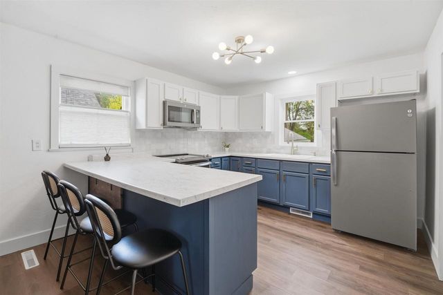 1226 BAY SHORE DRIVE, Oshkosh, WI 54901