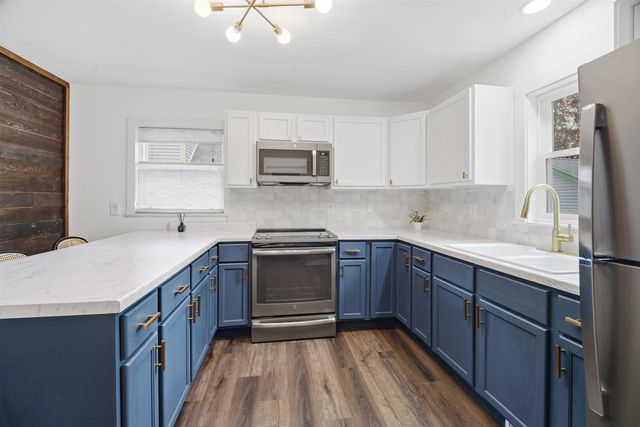 1226 BAY SHORE DRIVE, Oshkosh, WI 54901