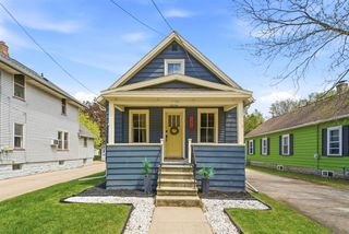 1226 BAY SHORE DRIVE, Oshkosh, WI 54901
