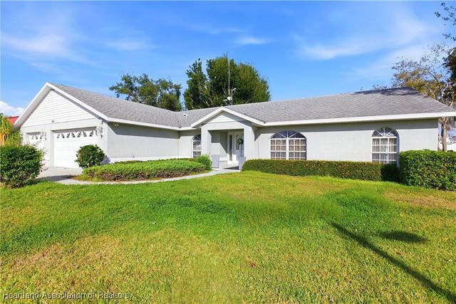 855 Lake June Road, Lake Placid, FL 33852