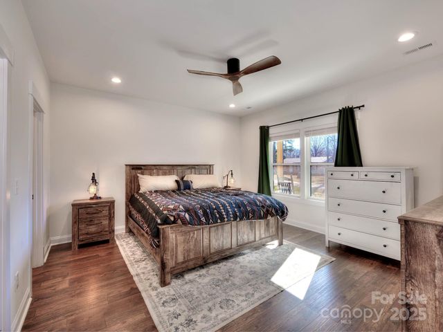 140 Elizabeth Avenue, Salisbury, NC 28144