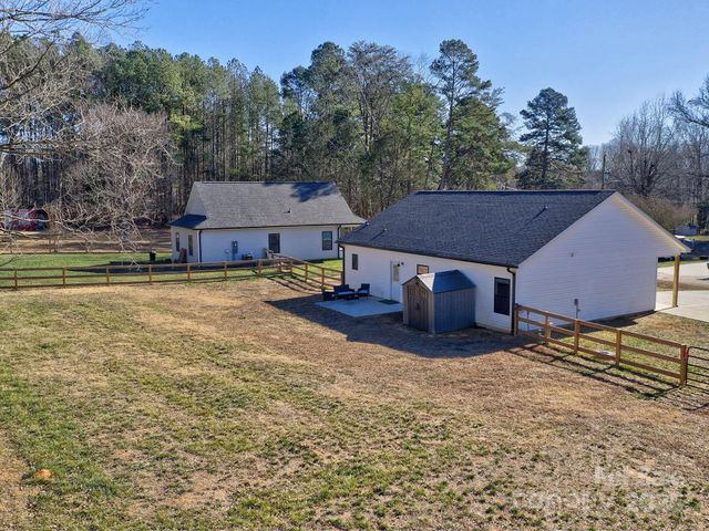 140 Elizabeth Avenue, Salisbury, NC 28144