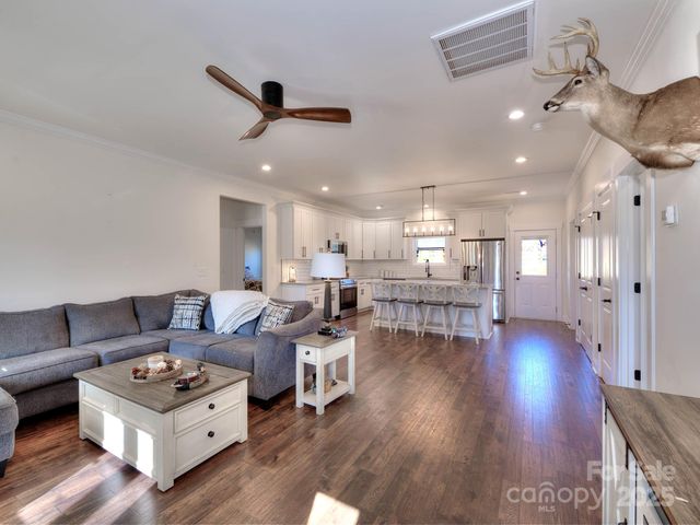 140 Elizabeth Avenue, Salisbury, NC 28144