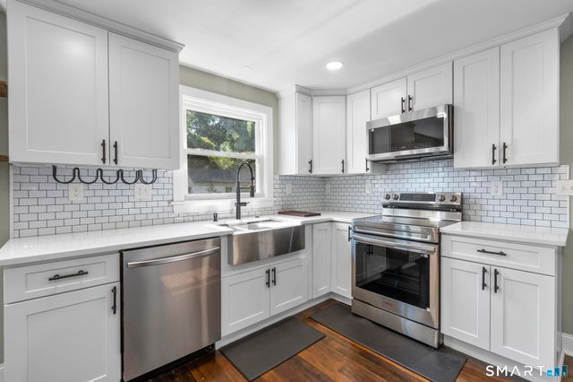 97 Alden Avenue, Enfield, CT 06082