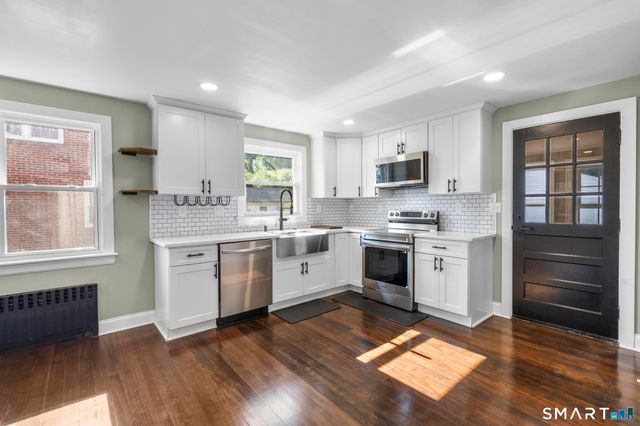 97 Alden Avenue, Enfield, CT 06082