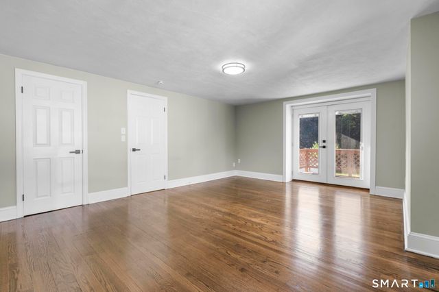 97 Alden Avenue, Enfield, CT 06082