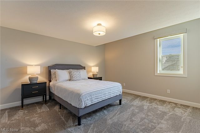 6461 N Cobblestone Road, Mayfield Village, OH 44143