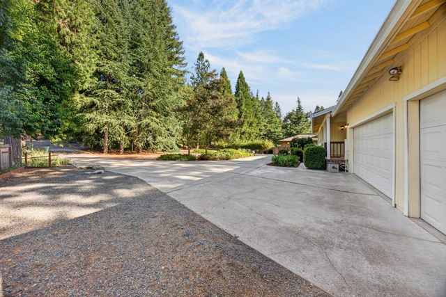 16600 Norlene Way, Grass Valley, CA 95949