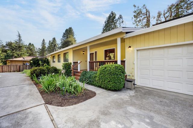 16600 Norlene Way, Grass Valley, CA 95949