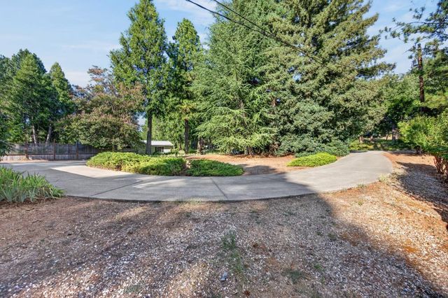16600 Norlene Way, Grass Valley, CA 95949